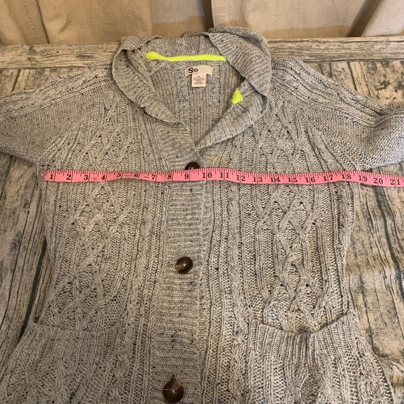SO Knit Sweater Hoodie Oatmeal Pockets Belt Cardigan Buttons XL Duster Casual - Picture 10 of 14